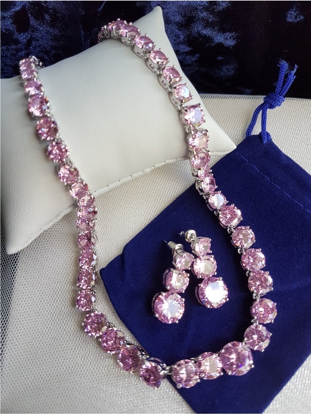 Swarovskis Elements Platinum Plated Round Pink Graduated Drop Earrings NEW - Picture 10 of 14